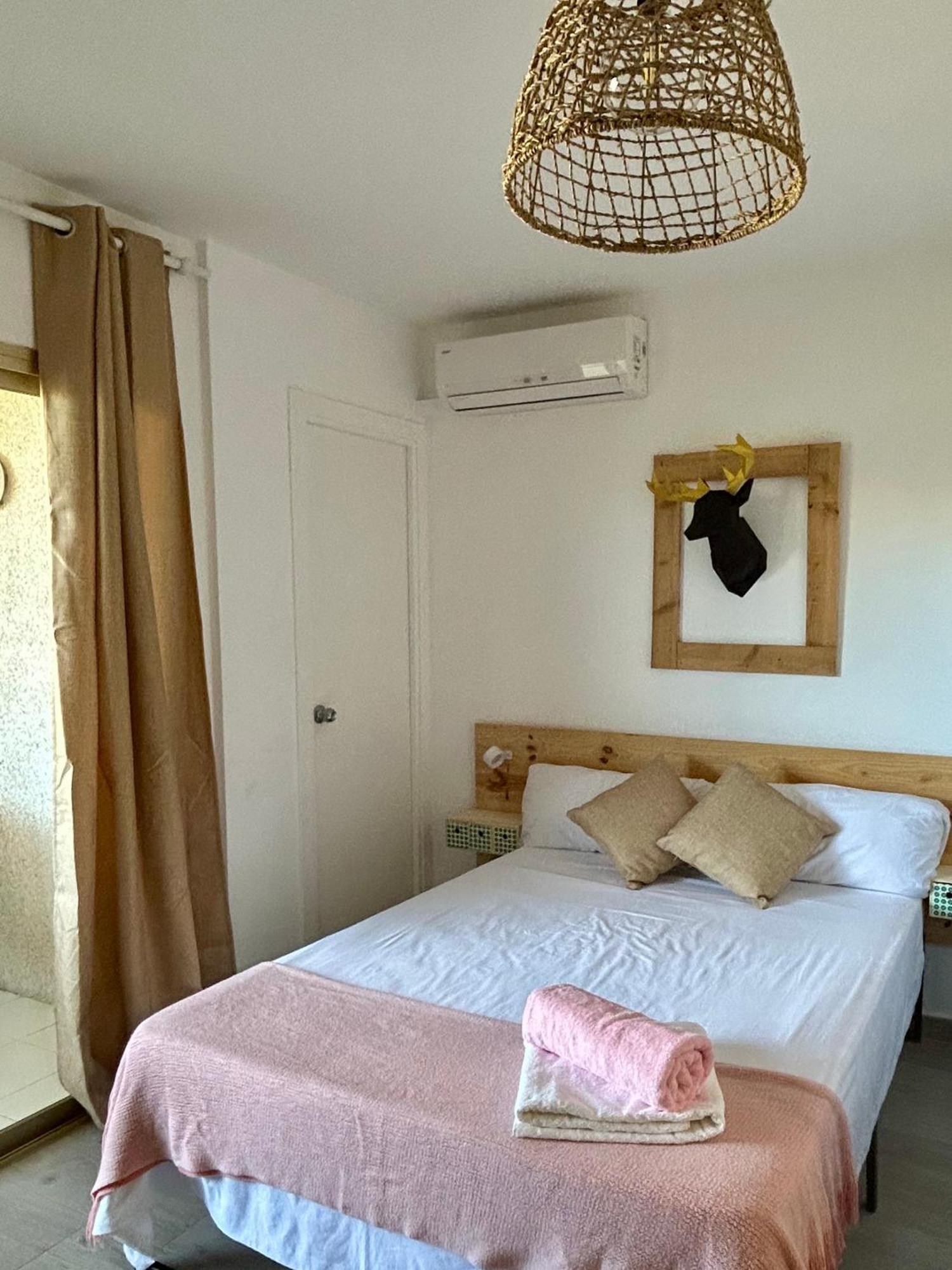 S_Apartamento サロウ エクステリア 写真